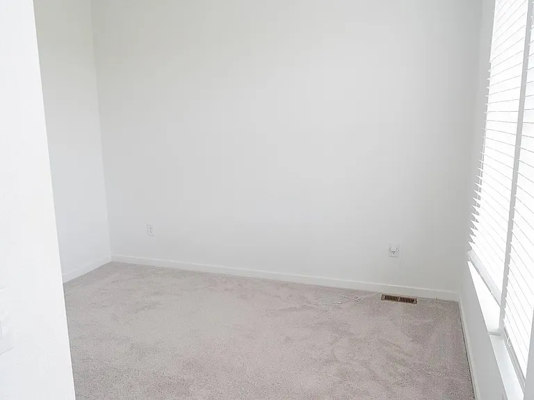 1678 Marquette Aly — Photo 5