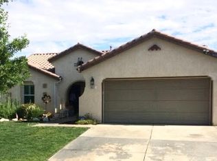 3021 Via De Flores St, Lancaster, CA 93535