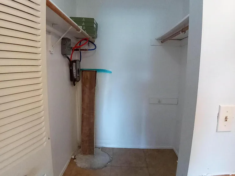 1800 University Ln #106 — Photo 16