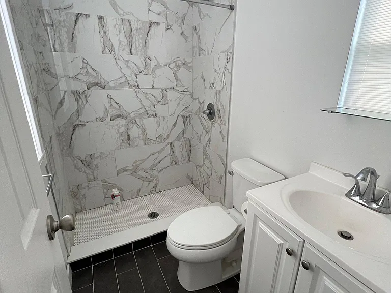 534 N 34th St #1 — Photo 15