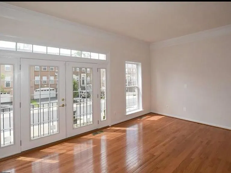 41862 Cinnabar Sq — Photo 3