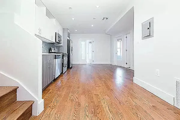 Rented by Rentopia | media 13