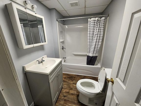 5th image of 345 City Ave #1