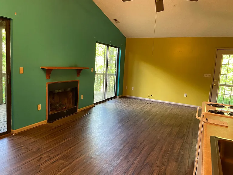 13 Wood Robin Ln — Photo 7