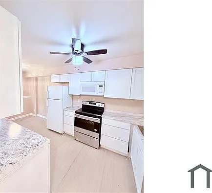 20313 Beaconfield Ter — Photo 14