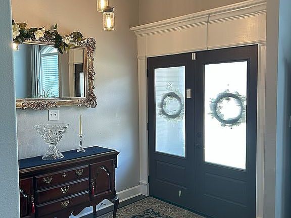 Entry with light and privacy