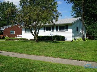 338 Danesmoor Rd, Holland, OH 43528