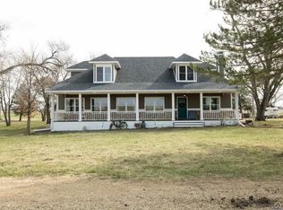 2451 Z Rd, Strong City, KS 66869