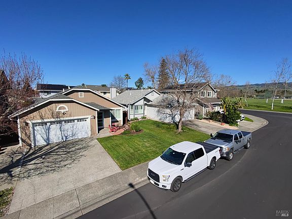 3rd image of 1388 Miramonte Place