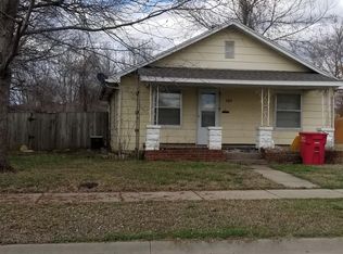121 E 23rd St, Pittsburg, KS 66762