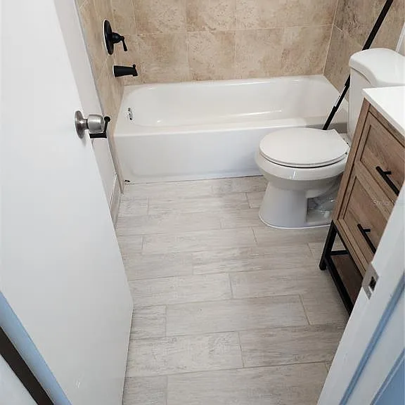 7210 N Manhattan Ave #1821 — Photo 8