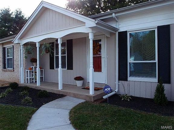 4th image of 3857 Watersedge Dr