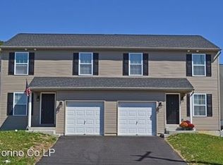 2817 Mannerchor Rd, Temple, PA 19560