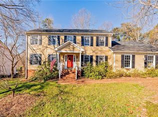 114 Brookberry Dr, Jamestown, NC 27282