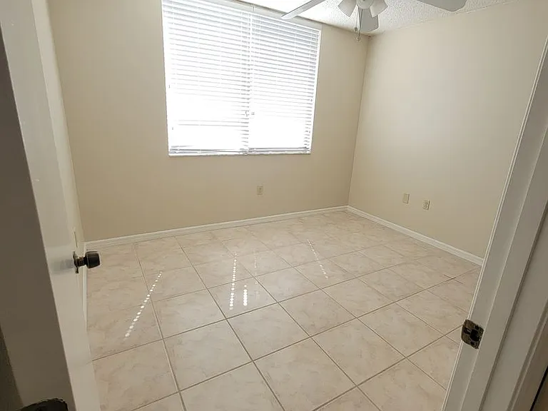 2424 W Tampa Bay Blvd #M201 — Photo 19