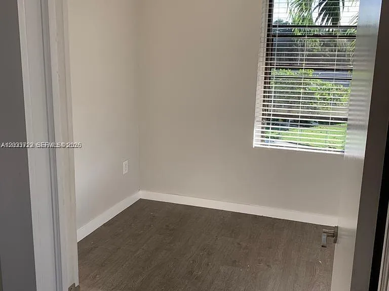 2932 NW 16th Ave #3A — Photo 6