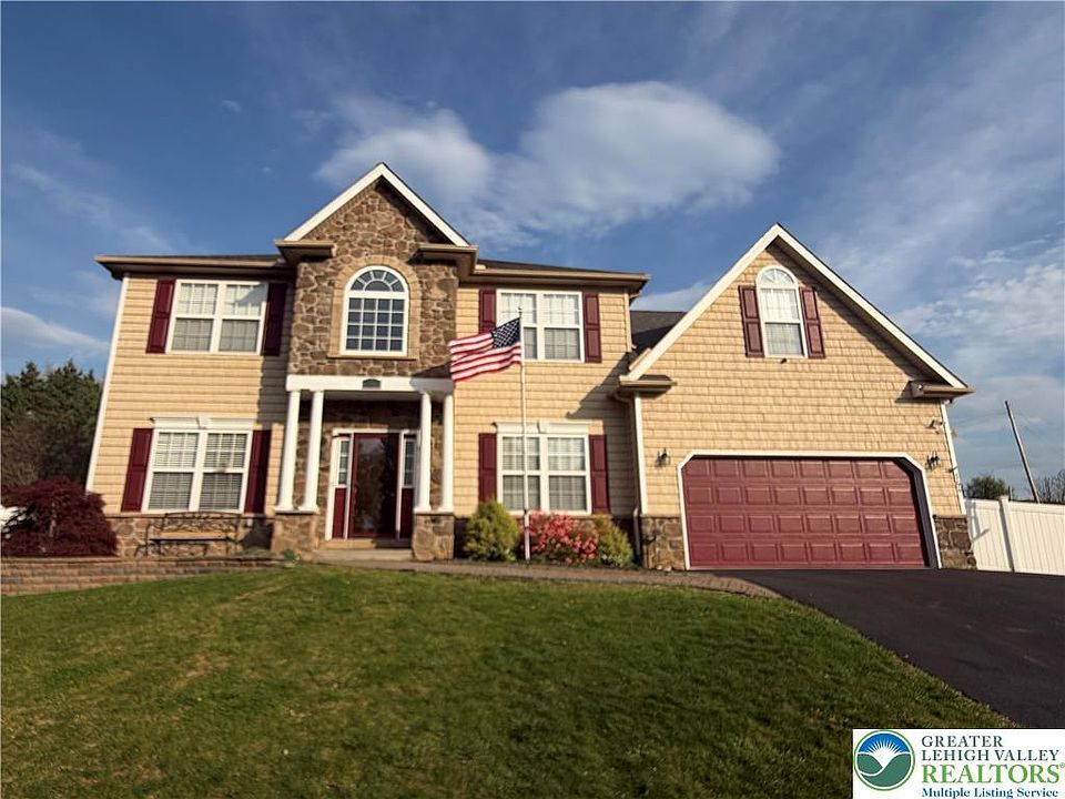 1st image of 764 Mohican Dr