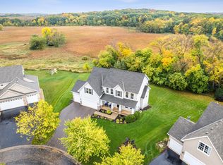 4827 Merganser Dr, Minnetrista, MN 55375