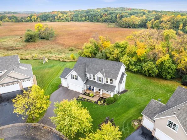 4827 Merganser Dr, Minnetrista, MN 55375