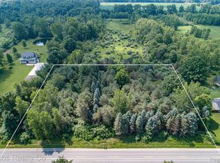 9361 Birch Run Rd, Millington, MI 48746