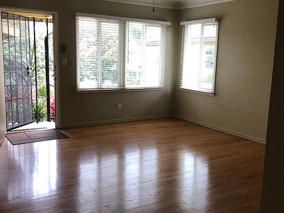 2nd image of 5423 Thornburn St