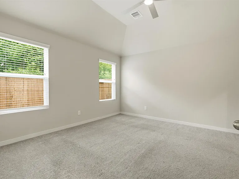 2742 Oakleaf Ash Ln — Photo 14