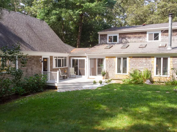 3687 Falmouth Road, Marstons Mills, MA 02648