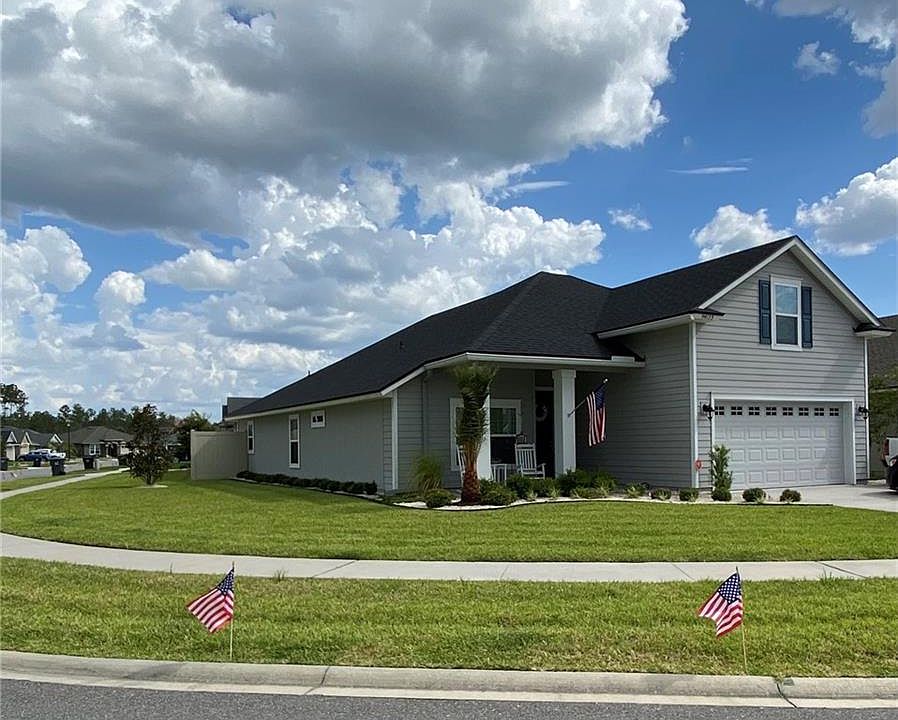 1st image of 94123 Woodbrier Cir