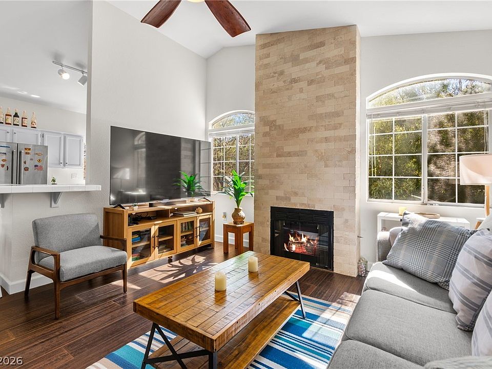 1st image of 1830 N Buffalo Dr Unit 2097