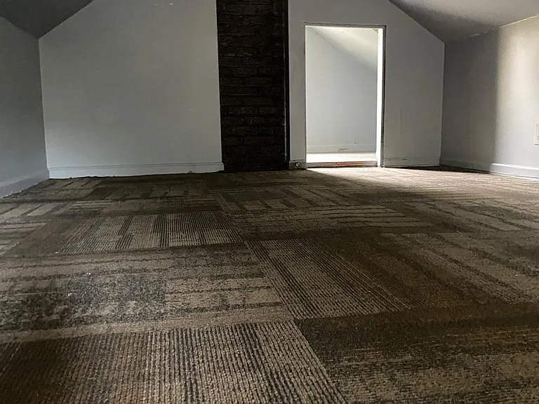 5610 S Main St — Photo 50