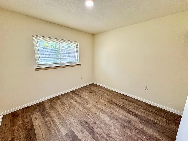 5806 Misty Gln — Photo 27