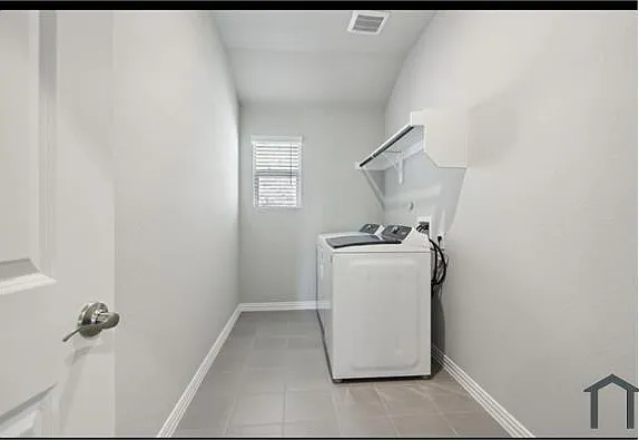 6208 Castamere Dr — Photo 22