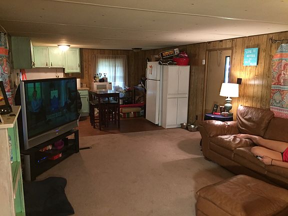 2nd image of 19900 SE 72nd St