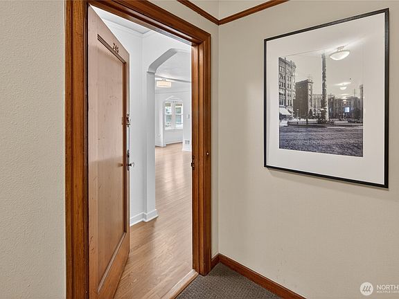 3rd image of 124 Warren Avenue N #208