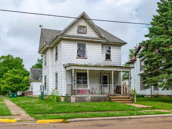 415 S Franklin Ave, Polo, IL 61064
