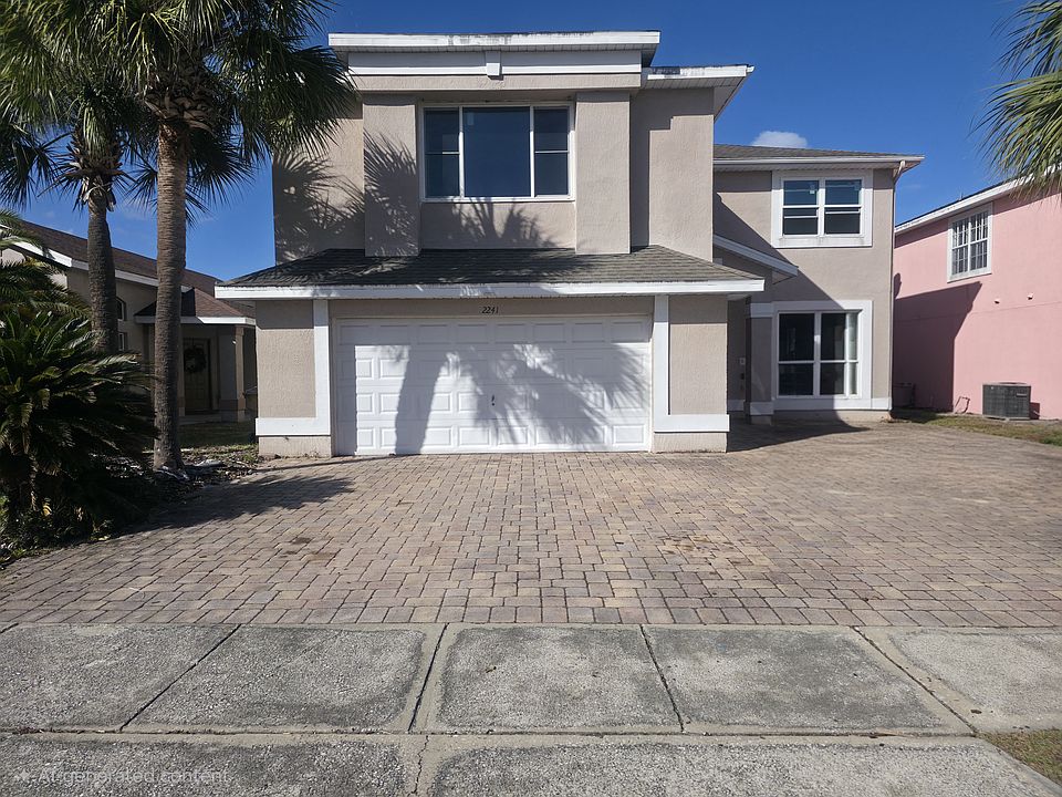 1st image of 2241 Wyndam Way
