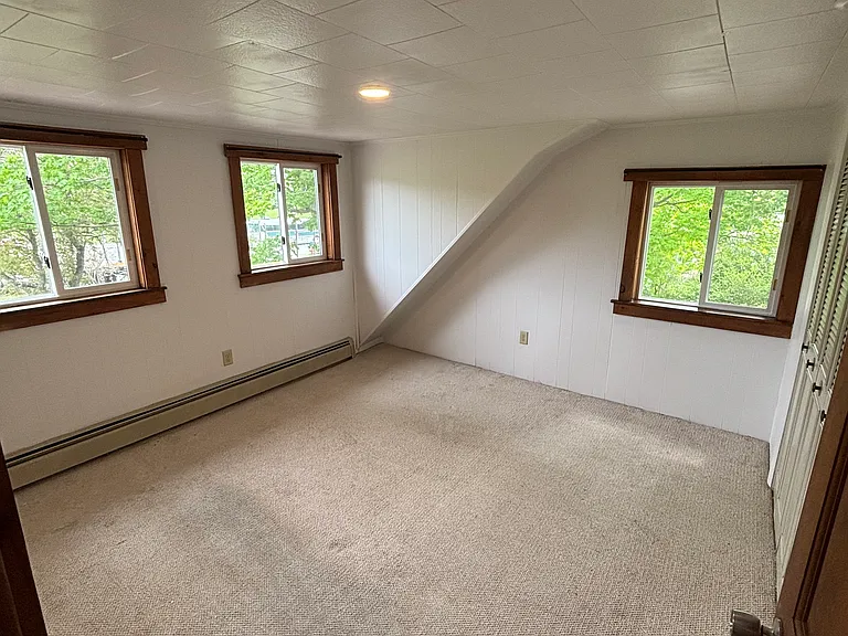 5989 Ryegate Rd — Photo 3