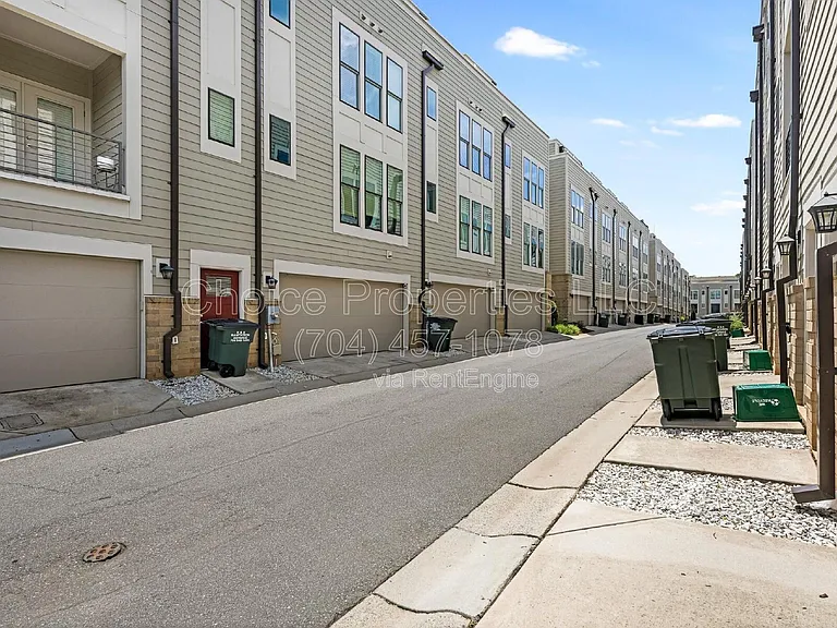 1575 Duckworth Ave — Photo 25
