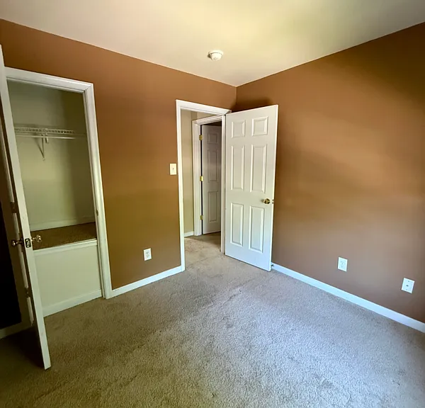 8651 Millstream Dr — Photo 21