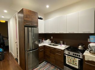 5923 Woodbine St #2L, Ridgewood, NY 11385