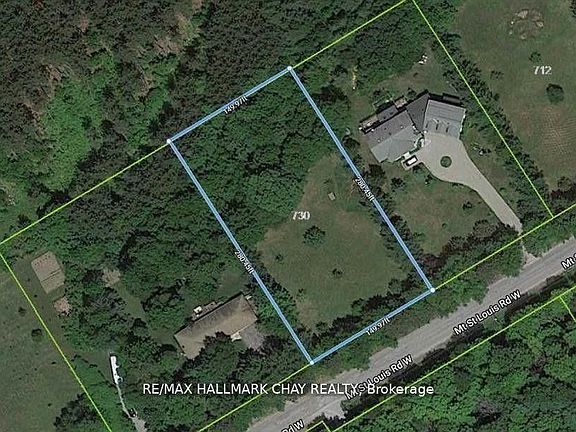 3rd image of 712 Mount Street Louis Rd W #1