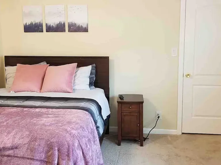 4 Garden Blvd — Photo 11