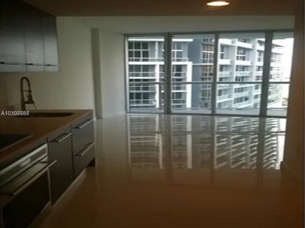 495 Brickell Ave APT 2708, Miami, FL 33131