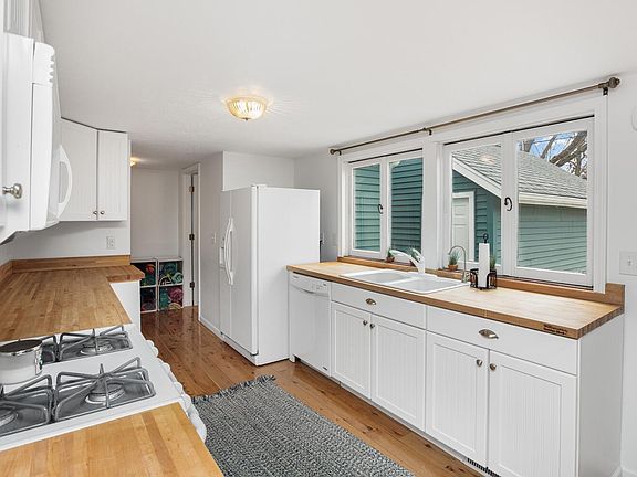 4th image of 1210 Elder Ct