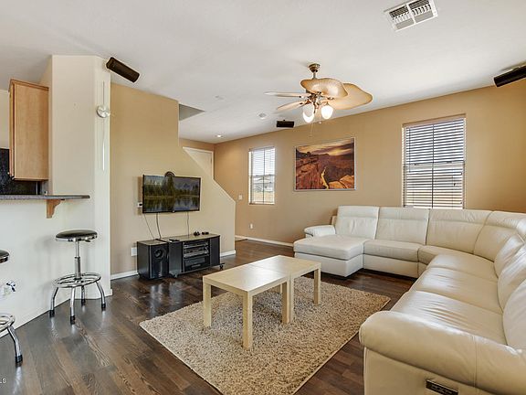 5th image of 2816 E Dunbar Dr