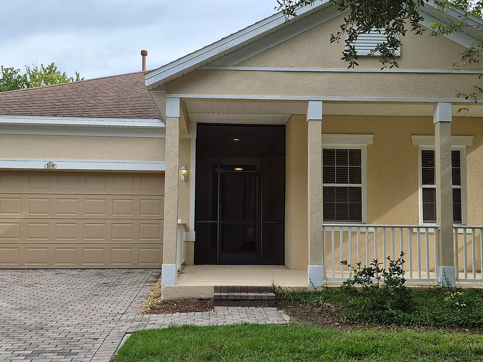 108 Flame Vine Way