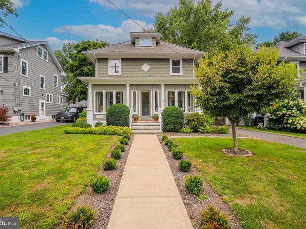 17 E Franklin Ave, Pennington, NJ 08534