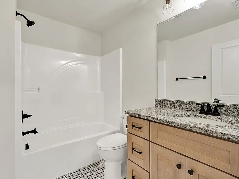 389 Hungry Hollow Rd SE — Photo 2