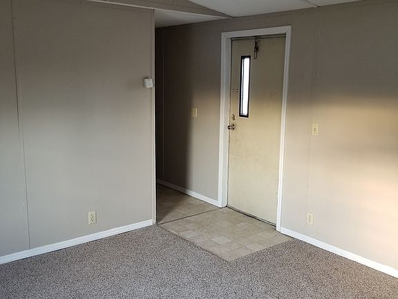 Front entrance to the living room