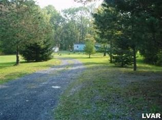 1330 Clearfield Rd, Nazareth, PA 18064